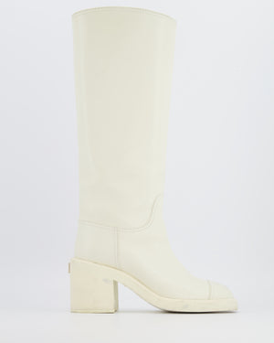 Chanel White Leather Knee-High Heeled Boots with CC Logo Detail and Gold Back CC Logo Size EU 37C