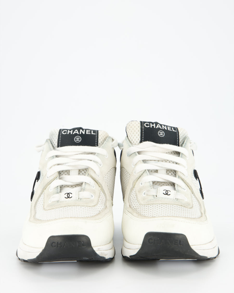 Chanel White and Black Sneakers with Black CC Logo in Mesh, Leather and Suede Size EU 38