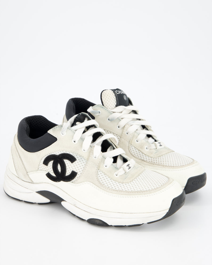 Chanel White and Black Sneakers with Black CC Logo in Mesh, Leather and Suede Size EU 38