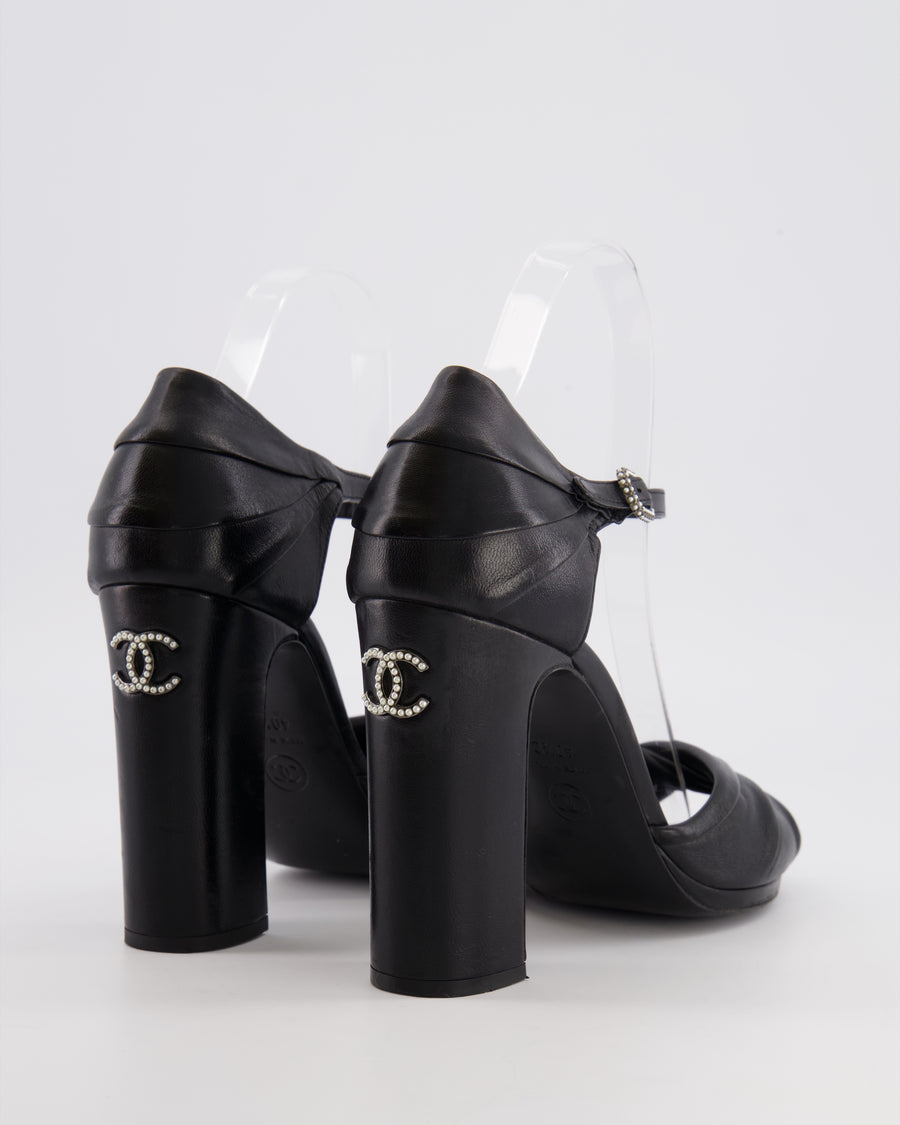 Chanel Black Heeled Twist Sandals with Pearl Embellished CC Logo Size EU 40.5C