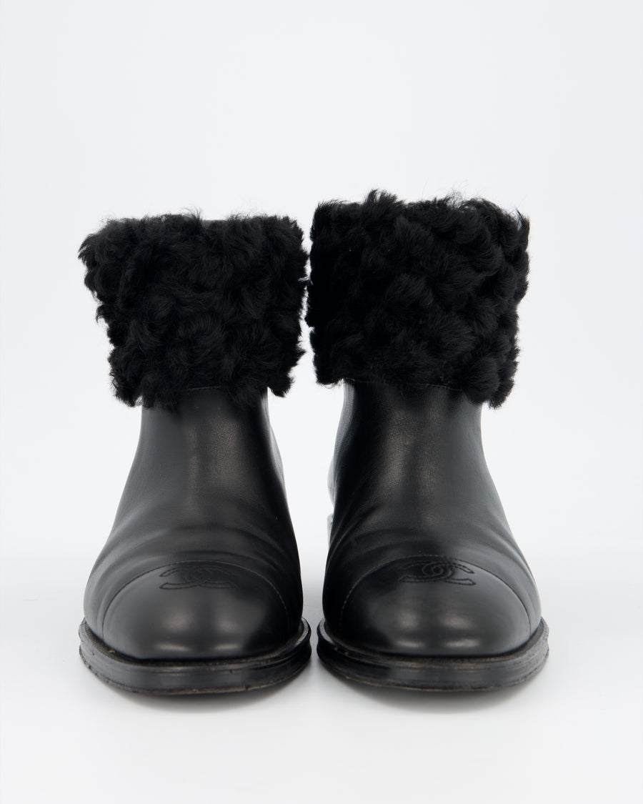 Chanel Black Shearling Boots with CC Logo Detail Size EU 42C