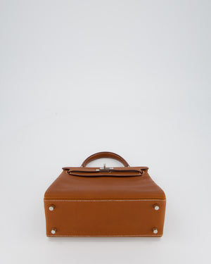 *SUPER RARE* Hermès Kelly 25 Retourne Bag in Fauve Barenia Faubourg Leather with Palladium Hardware