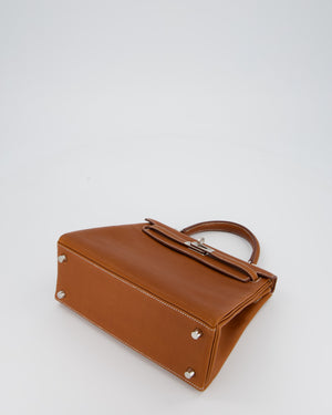 *SUPER RARE* Hermès Kelly 25 Retourne Bag in Fauve Barenia Faubourg Leather with Palladium Hardware