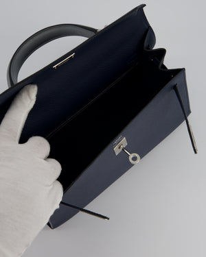 *HOT* Hermès Kelly 25 Sellier Tricolour Bag in Bleu Abysse, Bleu Tie and Gris Pantin Epsom Leather with Palladium Hardware