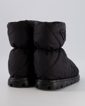Prada Re-Nylon Puffer Boots in Black with Drawstring and Logo Patch Detail Size EU 37.5 RRP £850