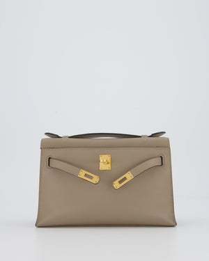 Hermès Kelly Pochette Bag in Gris Tourterelle Swift Leather with Gold Hardware