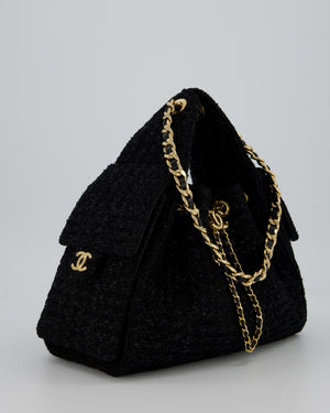 Chanel Black Tweed 25 Small Handbag with Gold Hardware