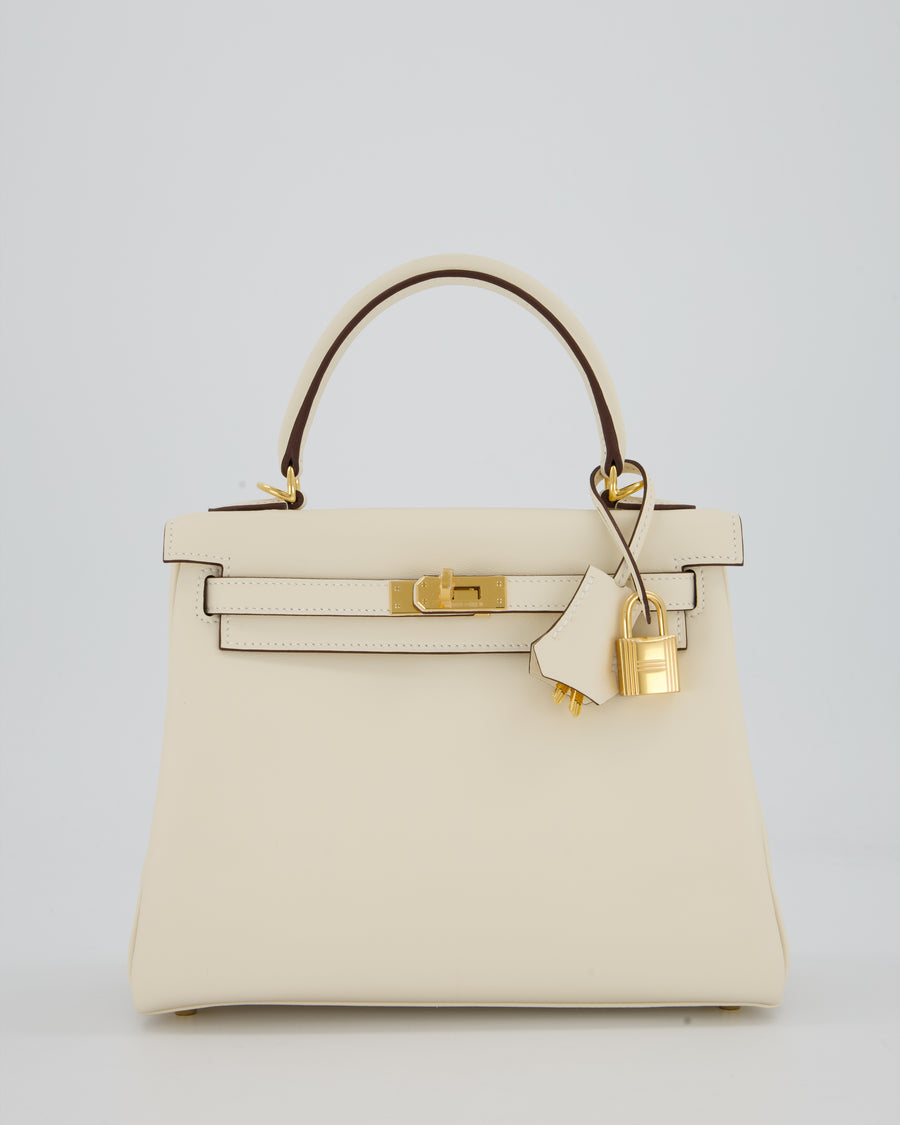 Hermès Kelly 25 Retourne Bag in Nata Swift Leather with Gold Hardware