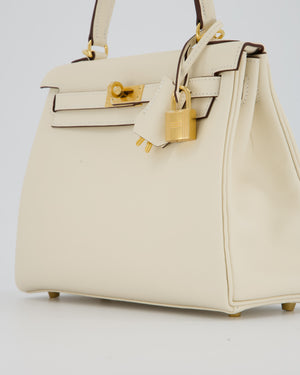Hermès Kelly 25 Retourne Bag in Nata Swift Leather with Gold Hardware