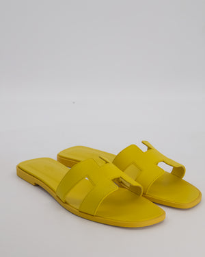 Hermès Jaune Bouton D'Or Oran Sandals in Epsom Leather Size EU 42