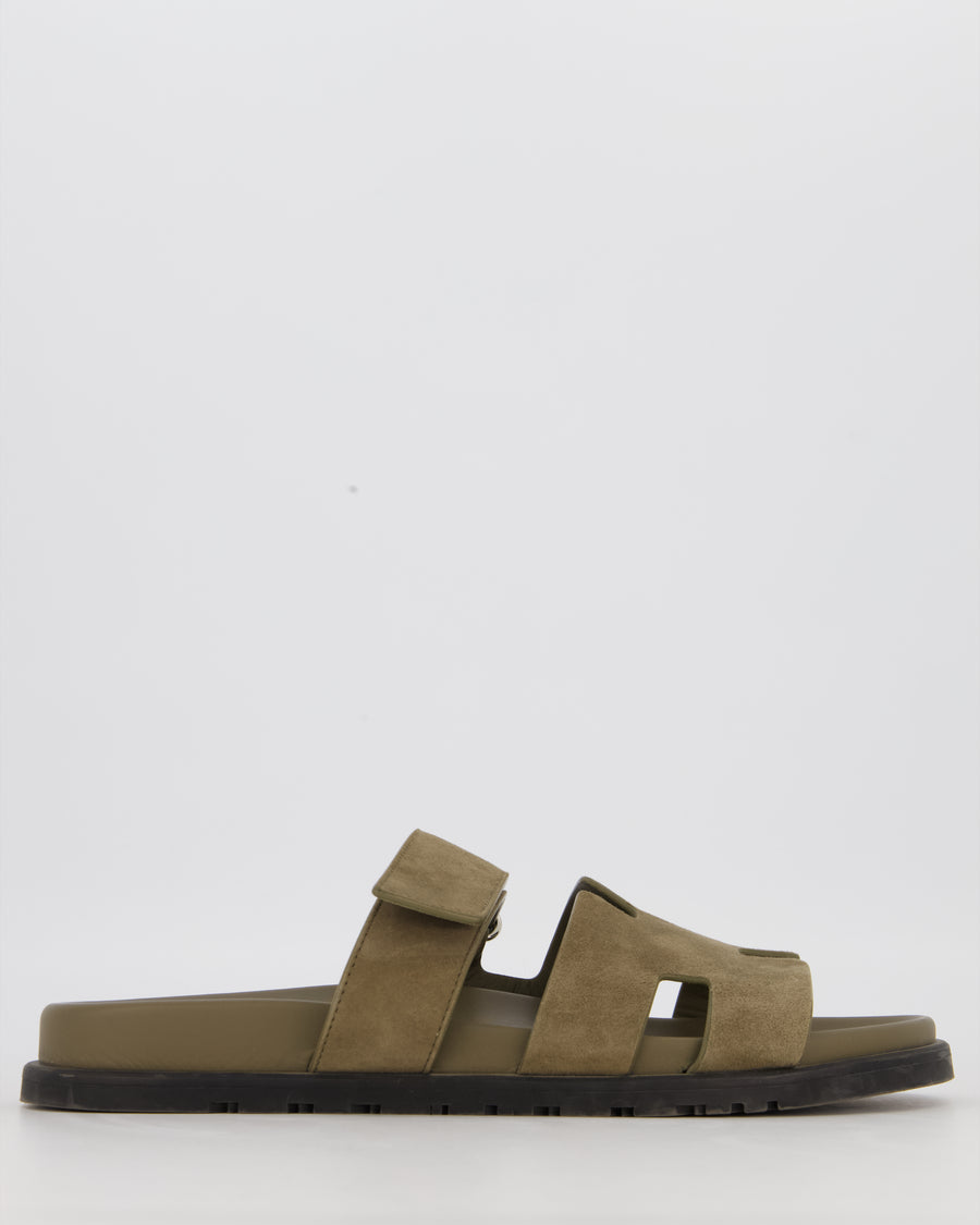 Hermès Chypre in Vert Toundra Sandals in Suede Goatskin Leather Size EU 42.5
