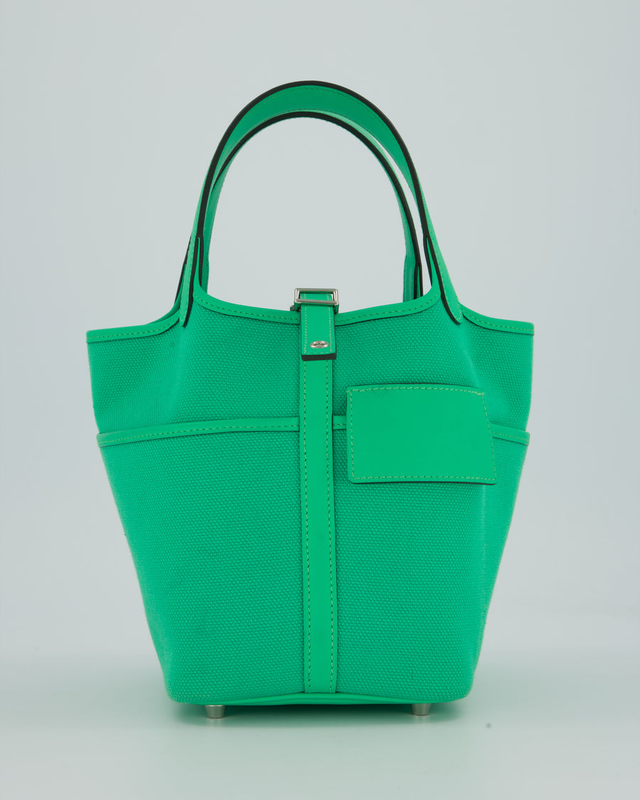 Hermès Picotin 18 Cargo Bag In Vert Comics in Swift Leather and Toile Goeland With Palladium Hardware