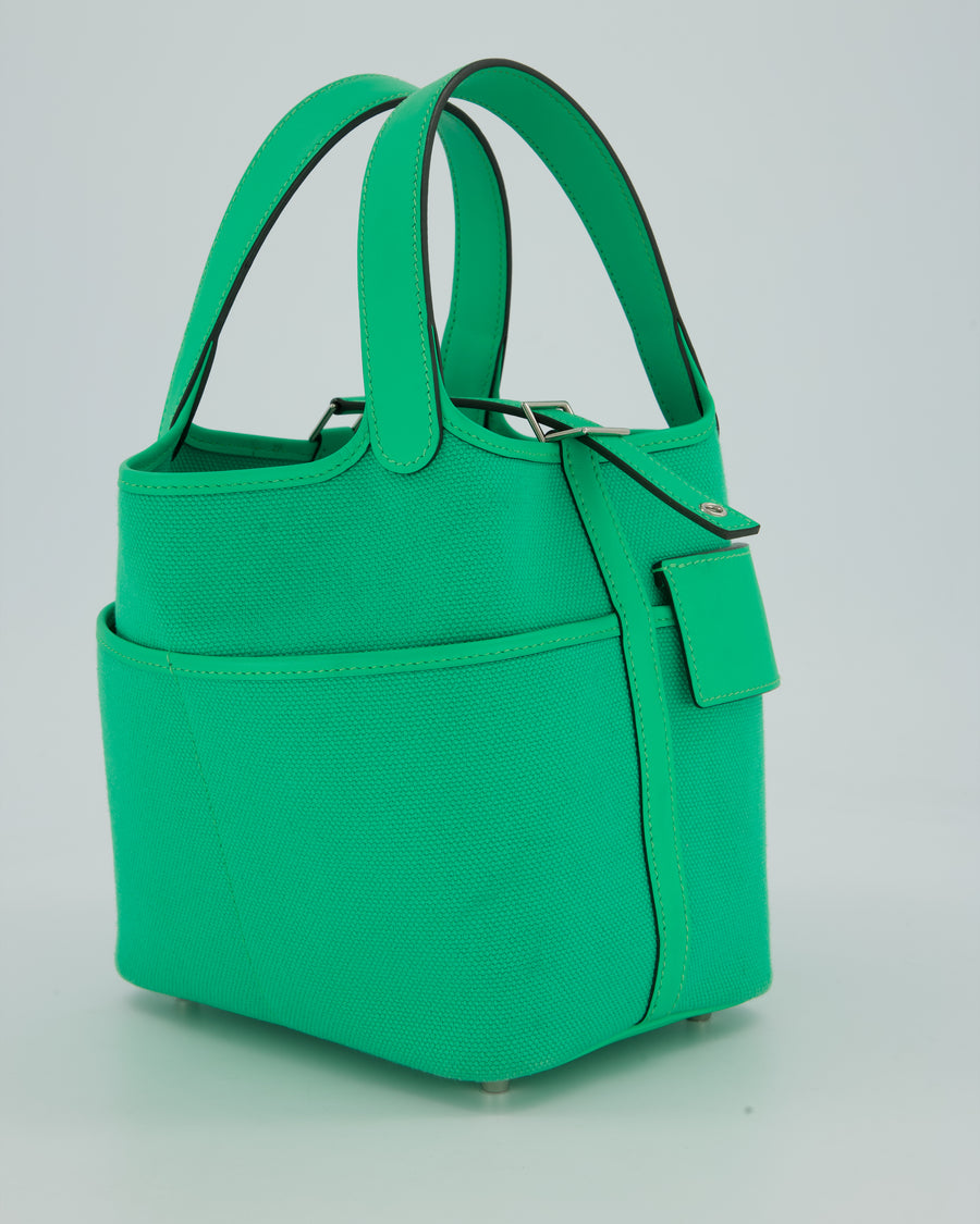 Hermès Picotin 18 Cargo Bag In Vert Comics in Swift Leather and Toile Goeland With Palladium Hardware