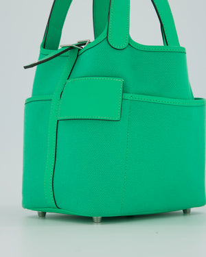 Hermès Picotin 18 Cargo Bag In Vert Comics in Swift Leather and Toile Goeland With Palladium Hardware