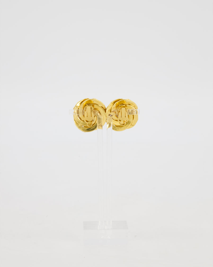 Chanel 93A gold clip-on Earring with Ornate Baroque frame and Faux Pearl with CC Logo