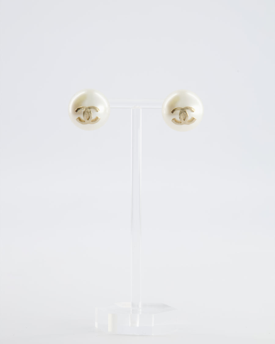 Chanel 16B Pearl Earrings with Gold CC Logo Detail