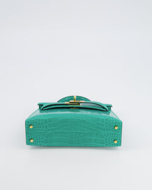 *SUPER RARE* Hermès Mini Kelly II 20 Bag in Vert Jade Alligator Mississippiensis Leather with Gold Hardware