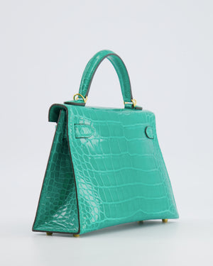 *SUPER RARE* Hermès Mini Kelly II 20 Bag in Vert Jade Alligator Mississippiensis Leather with Gold Hardware