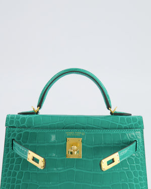 *SUPER RARE* Hermès Mini Kelly II 20 Bag in Vert Jade Alligator Mississippiensis Leather with Gold Hardware