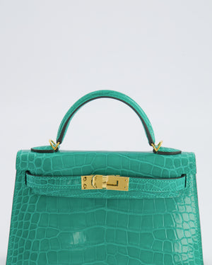 *SUPER RARE* Hermès Mini Kelly II 20 Bag in Vert Jade Alligator Mississippiensis Leather with Gold Hardware