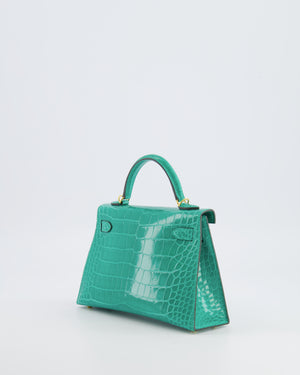 *SUPER RARE* Hermès Mini Kelly II 20 Bag in Vert Jade Alligator Mississippiensis Leather with Gold Hardware