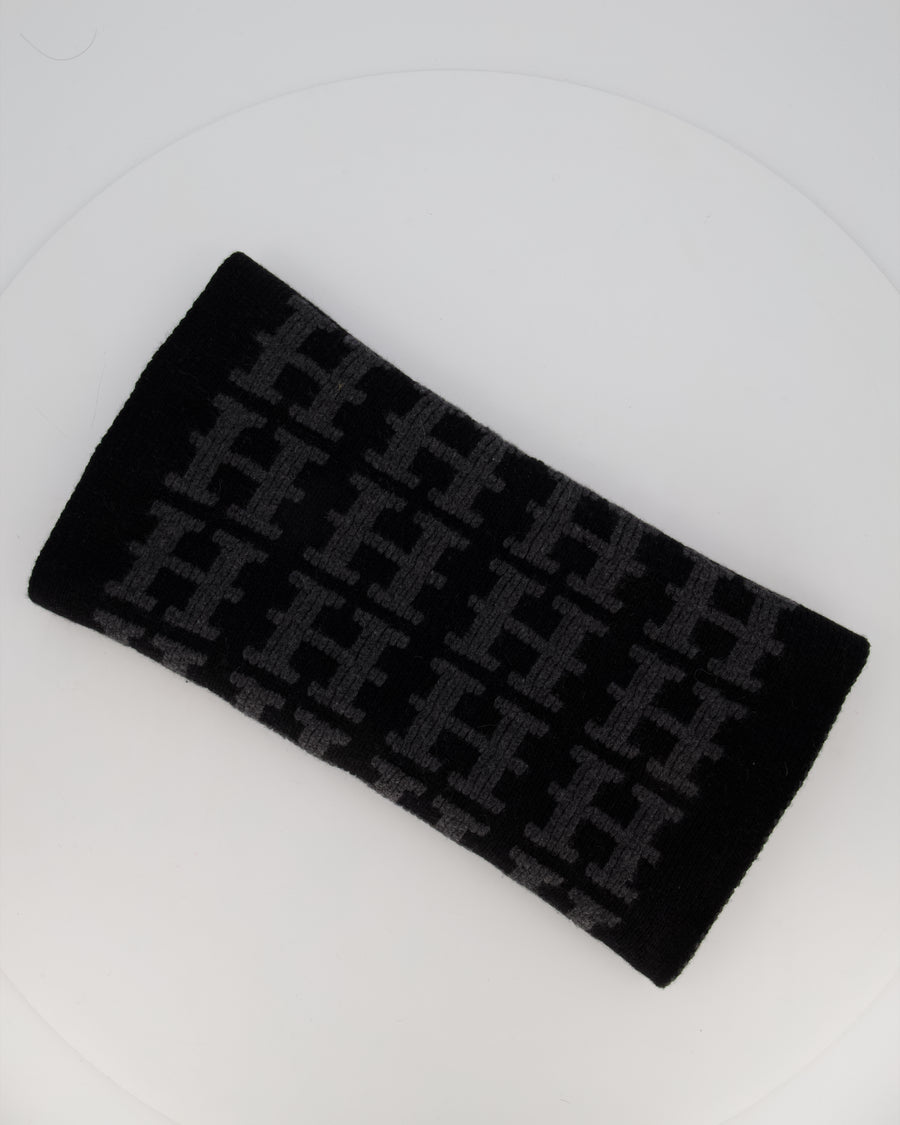 Hermès Black and Grey Cashmere Scarf With H Logo 45cm x 170cm