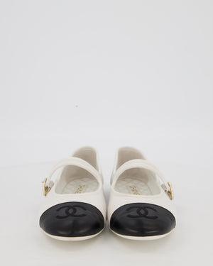 Chanel White Lambskin Mary Jane Flats with Black Toecap and CC Logo Size EU 42C