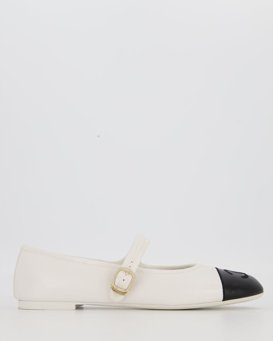 Chanel White Lambskin Mary Jane Flats with Black Toecap and CC Logo Size EU 42C
