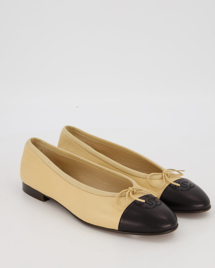 Chanel Beige Ballet Flats With Black Toecap and CC Logo In Lambskin Leather Size EU 39.5