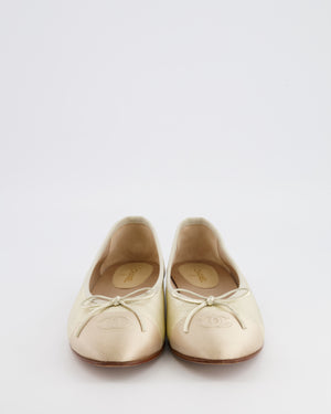 Chanel Gold Metallic Leather Ballet Flats with Silk Cap Toe and CC Logo Size EU 39C