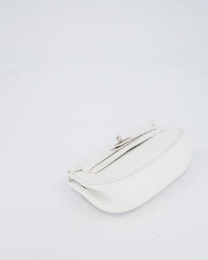 Hermès Kelly Moove Bag in Blanc Swift Leather with Palladium Hardware
