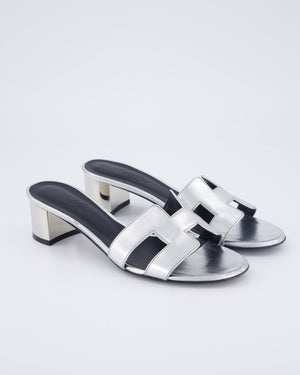 Hermès Oasis Sandals in Gris Argenté Goatskin Leather Size EU 37.5