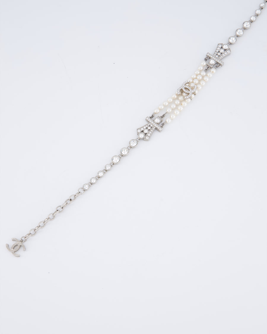 Chanel 23/S Silver Diamond Pearl Choker with CC Logo Detail