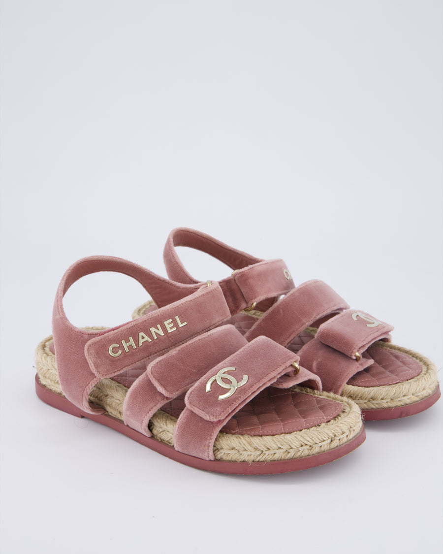 Chanel Rose Pink Velvet Raffia Dad Sandals with Champagne Gold CC Logo Size EU 37C