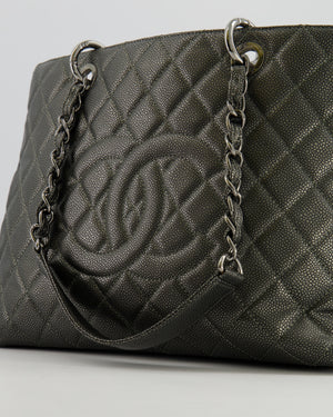 Chanel Grand Shopping Tote GST Bag in Metallic Grey Caviar Leather with Silver Hardware