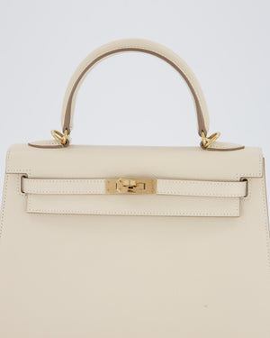 *RARE* Hermès HSS Kelly 25 Sellier Bag in Verso Craie and Jaune Ambre Epsom Leather with Permabrass&nbsp; Hardware