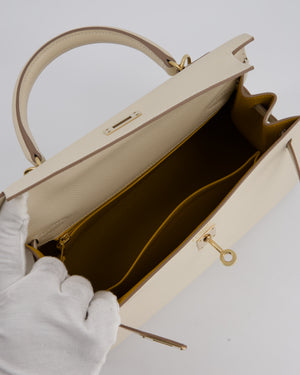 *RARE* Hermès HSS Kelly 25 Sellier Bag in Verso Craie and Jaune Ambre Epsom Leather with Permabrass&nbsp; Hardware