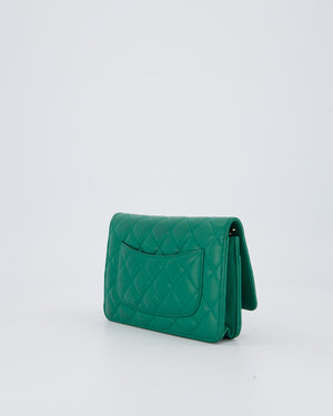 Chanel Green Wallet on Chain Bag with CC Logo in Lambskin Leather with Champagne Hardware