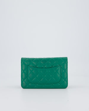Chanel Green Wallet on Chain Bag with CC Logo in Lambskin Leather with Champagne Hardware