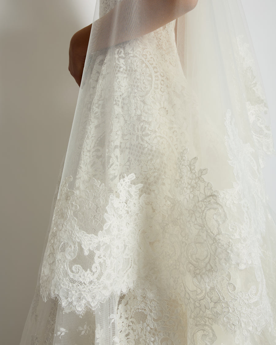 *BRIDAL* Elie Saab for Browns Bride Ivory Lace Floral Veil