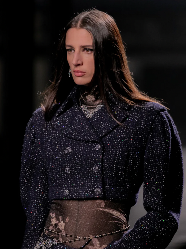 *HOT* Chanel 2025 Métiers d'Art Runway Navy Tweed Cropped Jacket with Crystal Embellished Button Details Size FR 34 (UK 6) RRP £6,250