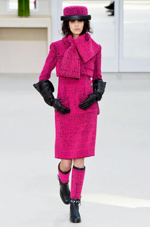 Chanel Fall 2016 Pink and Black Tweed Sleeveless Midi Dress with CC Logo Tweed Buttons Size FR 38 (UK 10)