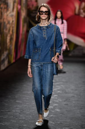 *HOT* 24S Chanel Denim Top with CC Logo Embroideries and Crystal Buttons Details Size FR 44 (UK 16)