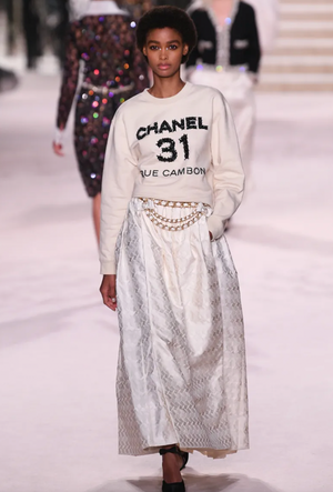 Chanel Pre-Fall 2020 Beige 31 Rue Cambon Sweater with Black Floral Appliqué Logo Size L (UK 12)