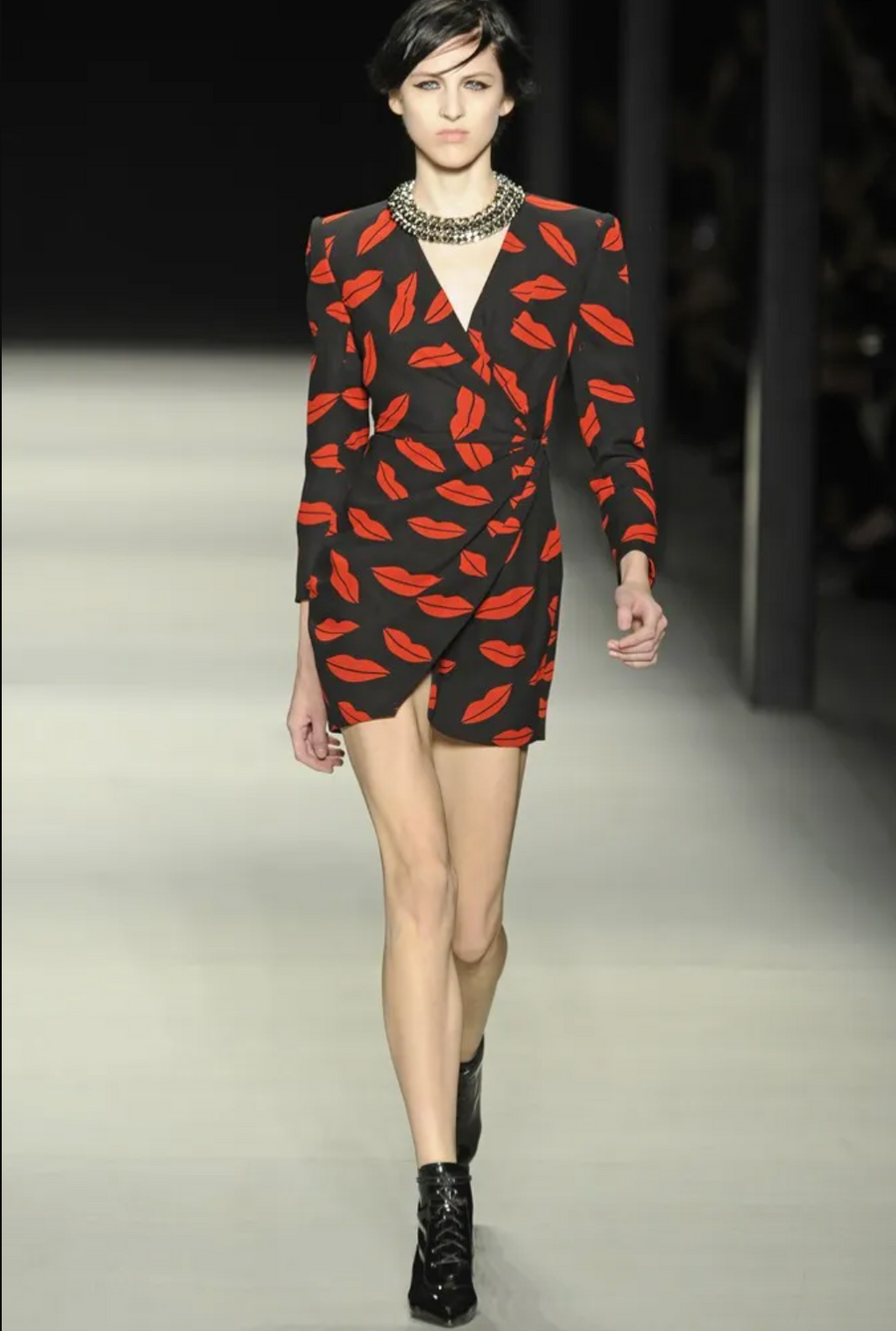 Saint Laurent Spring 2014 Black Silk and Red Lip Printed Mini Wrap Dress with with Sequin Buttons Size FR 40 (UK 12)