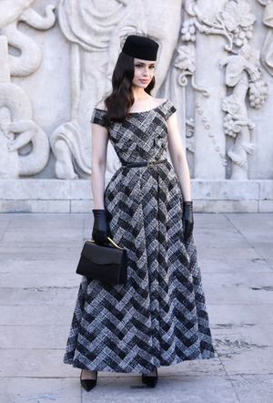 Elie Saab Pre-Fall 2025 Black and White Checked Tweed Sleeveless Gown with Silver Metallic Threads and Black Leather Belt Detail Size FR 42 (UK 14) RRP £4,200