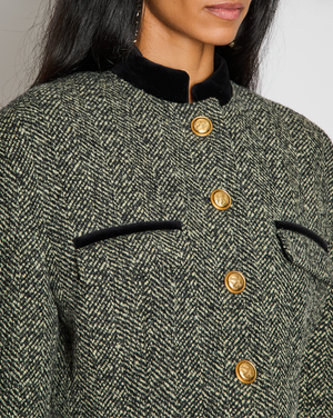 Gucci Black and White Herringbone Tweed Cropped Jacket with Velvet Collar and Trim Size IT 38 (UK 6)