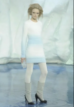 Chanel Fall 2010 Cream and Blue Angora Long Sleeve Mini Dress Size FR 36 (UK 8)