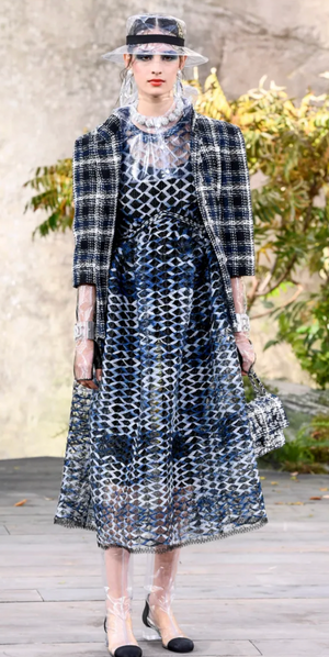 Chanel 18S Navy, White and Black Check Tweed Cropped Jacket with Cropped Sleeves and Clear Pearl Logo Buttons Size FR 36 (UK 8)
