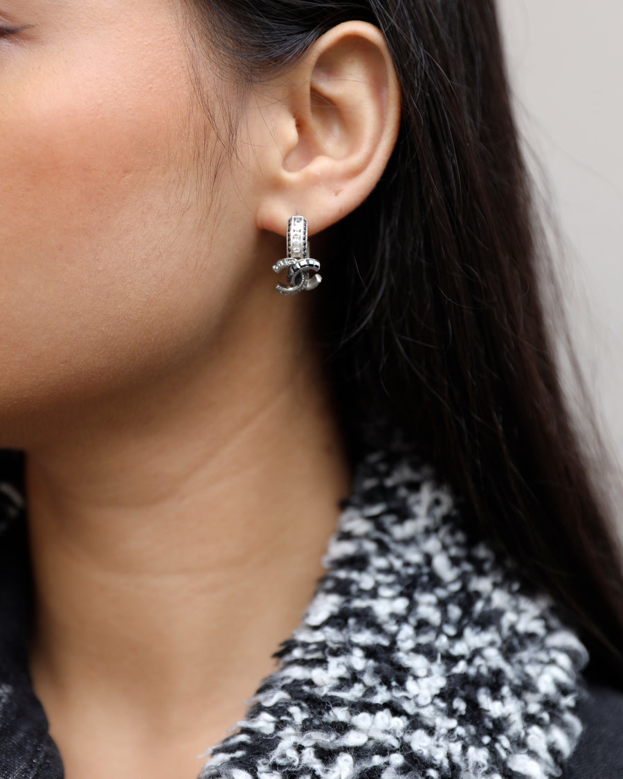 Chanel 14/P Black CC Strass Diamante Earrings